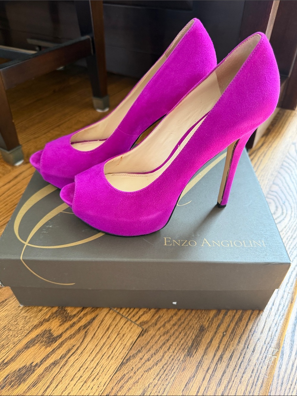 Enzo Angiolini “Eatanen” Fuchsia Suede Stiletto Platform Peep-Toe Pumps, Sz 8.5